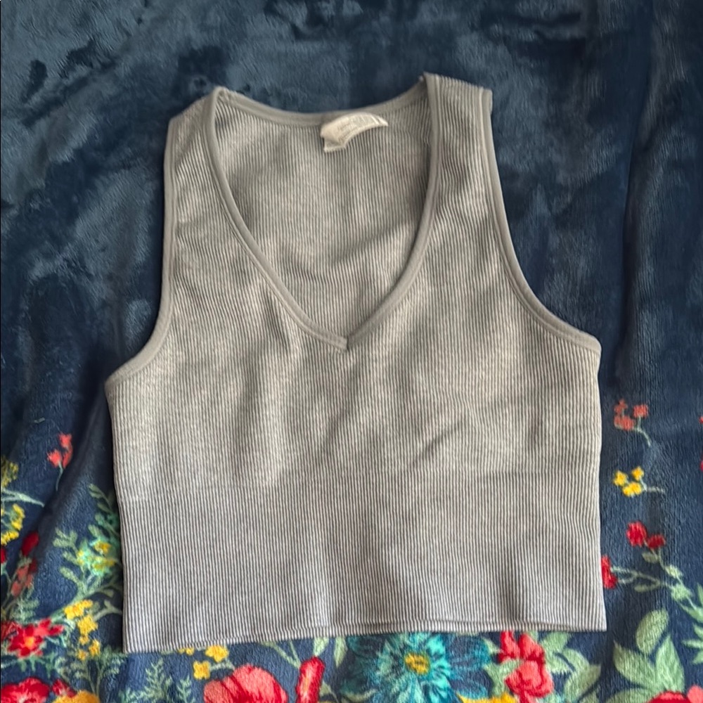 Gray Ribbed V-Neck Women's Top